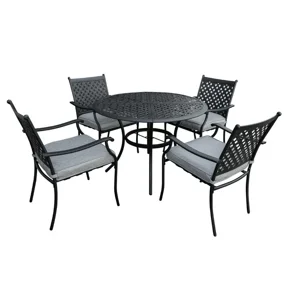 Outdoor Dining Furniture